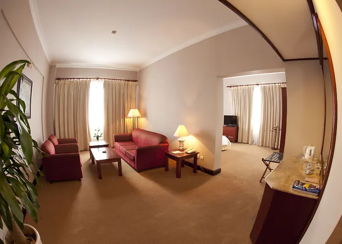 Dream Hotel